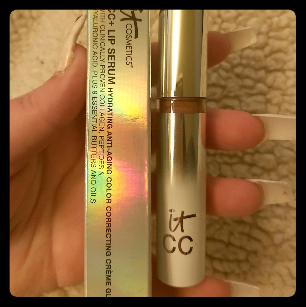 iT Cosmetics CC+ Lip Serum